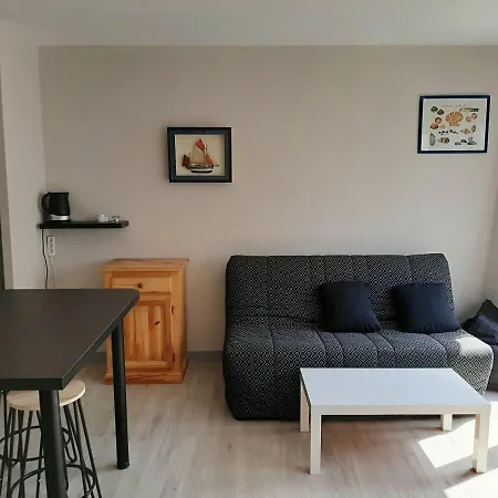 Confortable En Plein Centre De Saint-jean-de-luz, A Deux Pas De La Et Des Commerces - Fr-1-239-586 * Saint-Jean-de-Luz